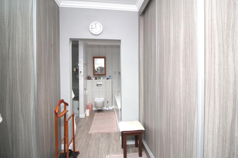 3 Bedroom Property for Sale in Monte Christo Western Cape